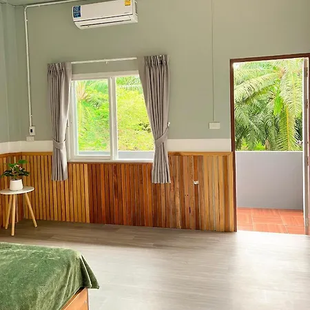Private Room With Share Bathroom At Little Wild House Khaosok Khao Sok National Park Exterior photo