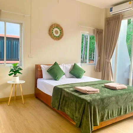 Private Room With Share Bathroom At Little Wild House Khaosok Khao Sok National Park Exterior photo